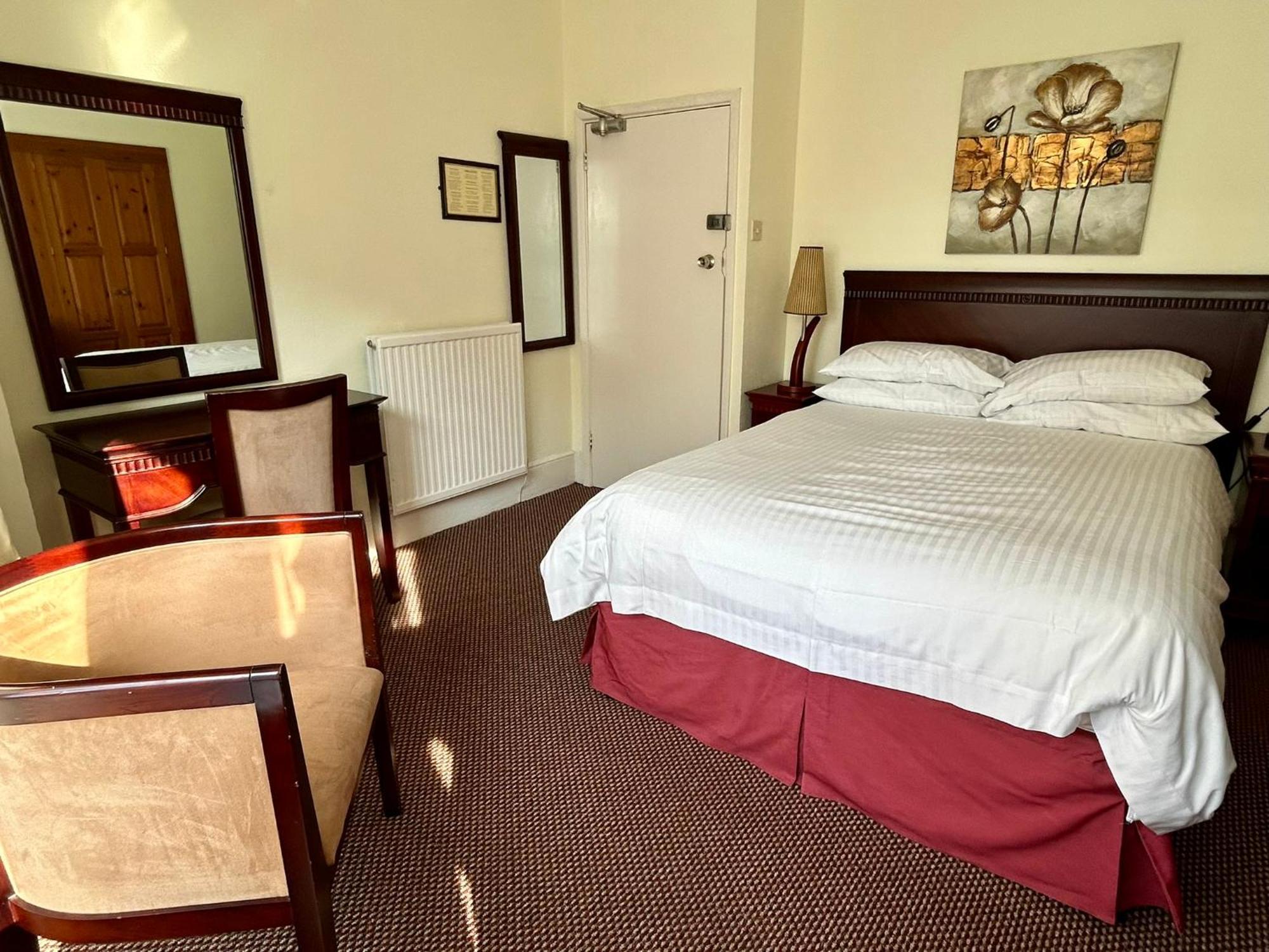 Bay View - Seafront, Sandown - Free Car Ferry For Bookings Of 3 Or More Nights, Subject To Availability Exterior foto