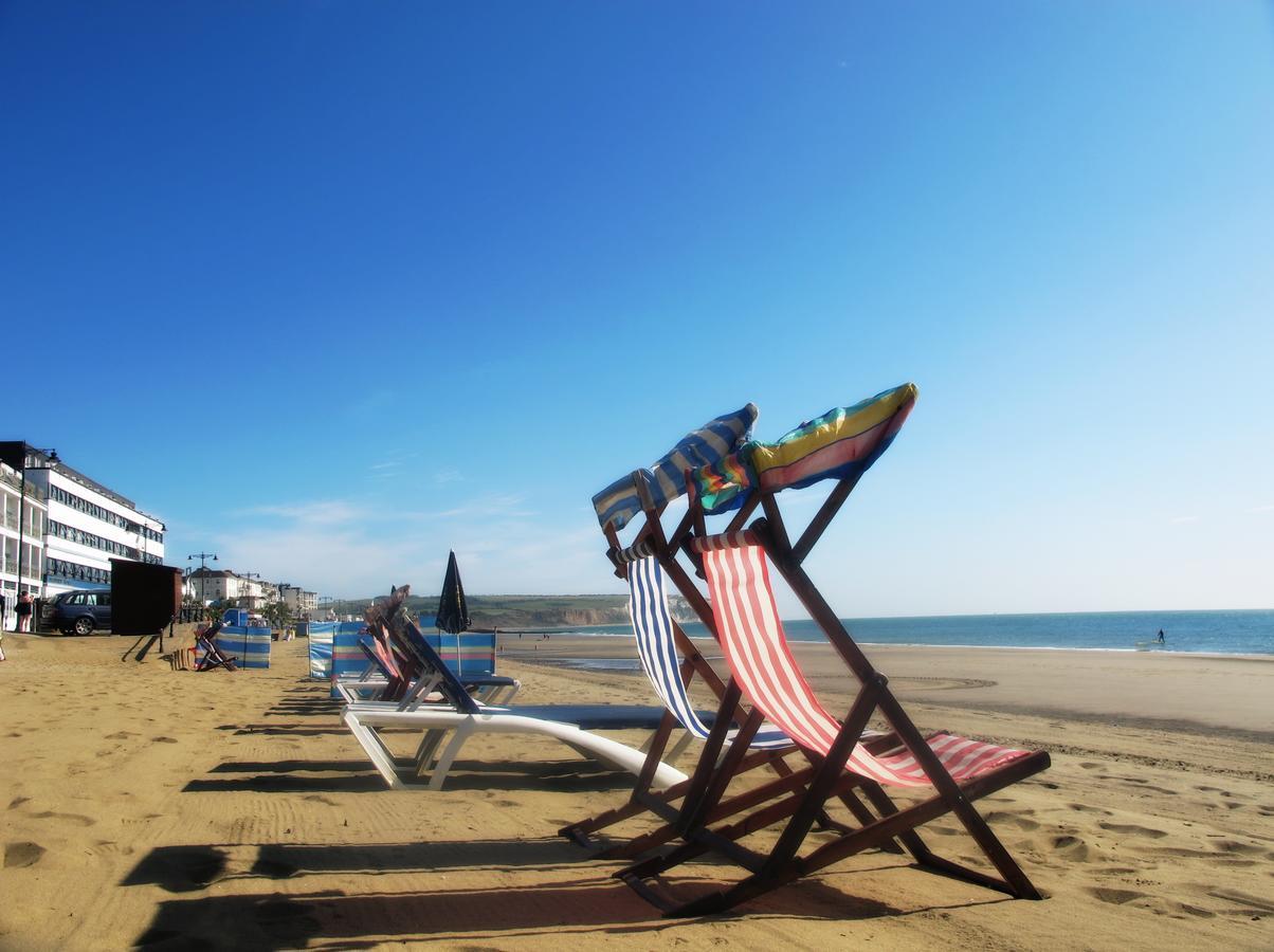 Bay View - Seafront, Sandown - Free Car Ferry For Bookings Of 3 Or More Nights, Subject To Availability Exterior foto